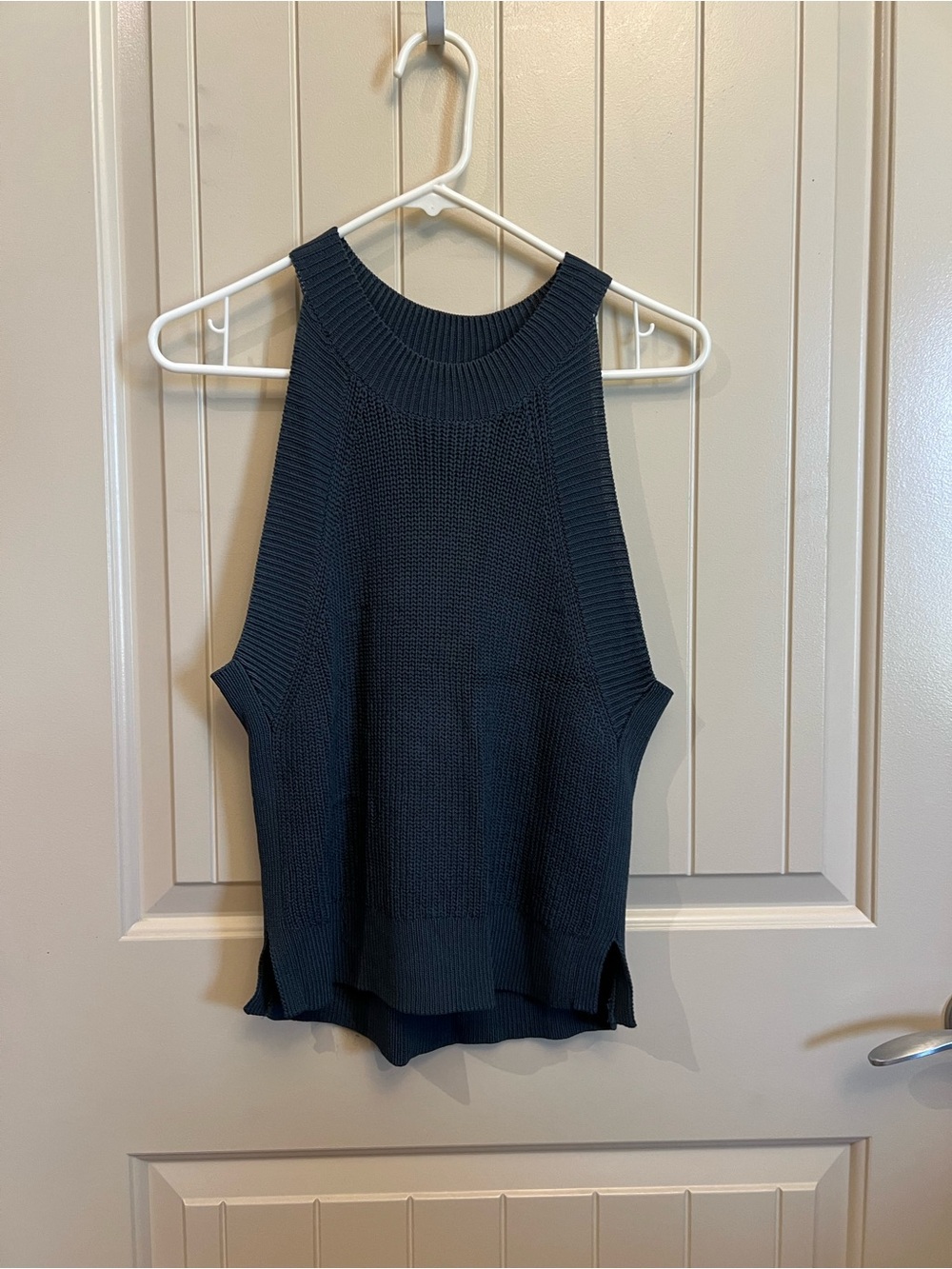 Aritzia Wilfred knit tank